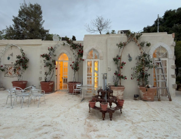 Heritage House for Rent in Jabal Amman | 2 Bedroom Historic Home Near Rainbow Street