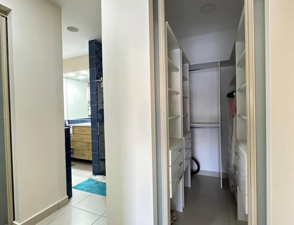 Luxury 1-Bedroom Apartment for Long-Term Rent in Abdoun – Embassy District