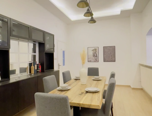 Charming Garden Apartment in the Heart of Jabal Al-Weibdeh