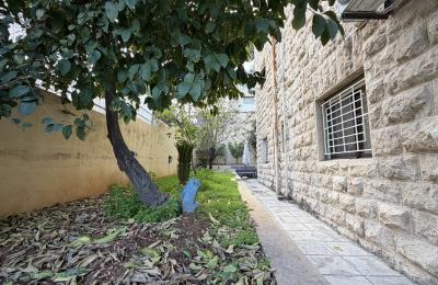 3-Bedroom Apartment in Jabal Al-Weibdeh | 2 Bathrooms | Near Paris Square | Amman
