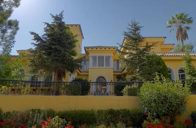 Luxury Villa for Sale or Rent in Abdoun, Amman