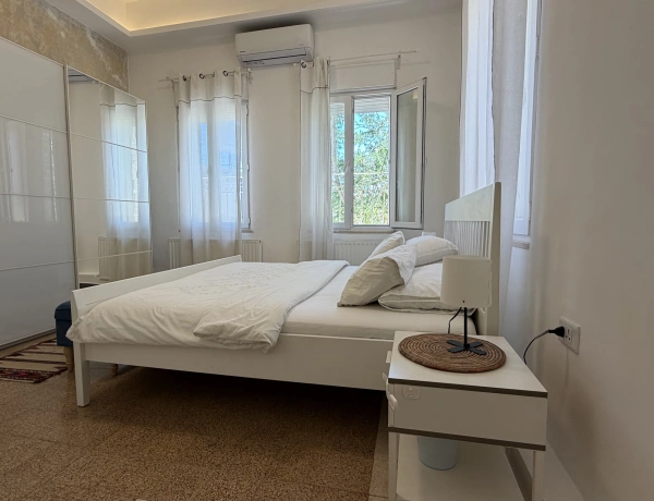 Charming Heritage House for Rent in Jabal Al-Weibdeh | 2 Bedrooms, Spacious Terrace & Expansion Potential