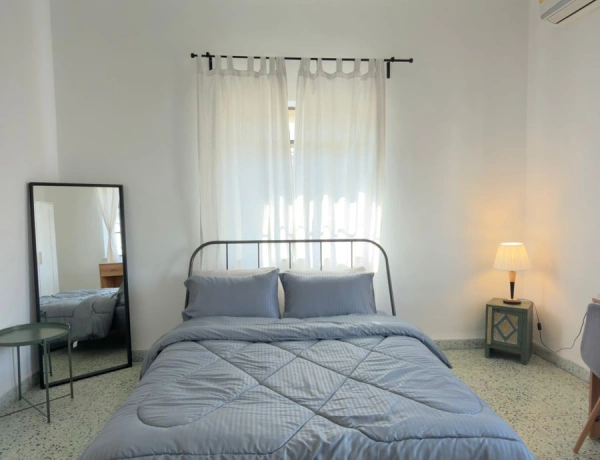 Charming 2-Bedroom Apartment for rent in Jabal Al Weibdeh | Prime Location in Amman