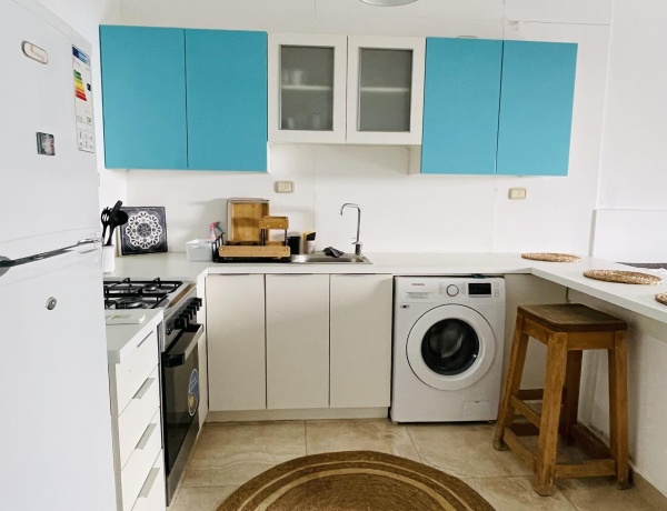 Cozy Apartment for Rent in Jabal Al-Weibdeh