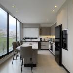 Modern 3-Bedroom Apartment in Abdoun – Prime Location